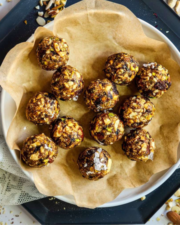 Dates Orange Ladoos