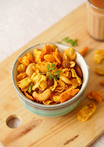 Corn Chewda with Roasted Nuts  (120g)